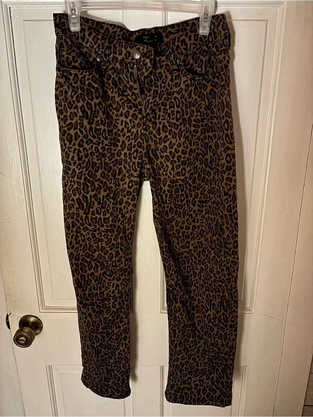 BANANA REPUBLIC BROWN & BLACK LEOPARD PRINT BARREL ANKLE LENGTH CROPPED JEANS